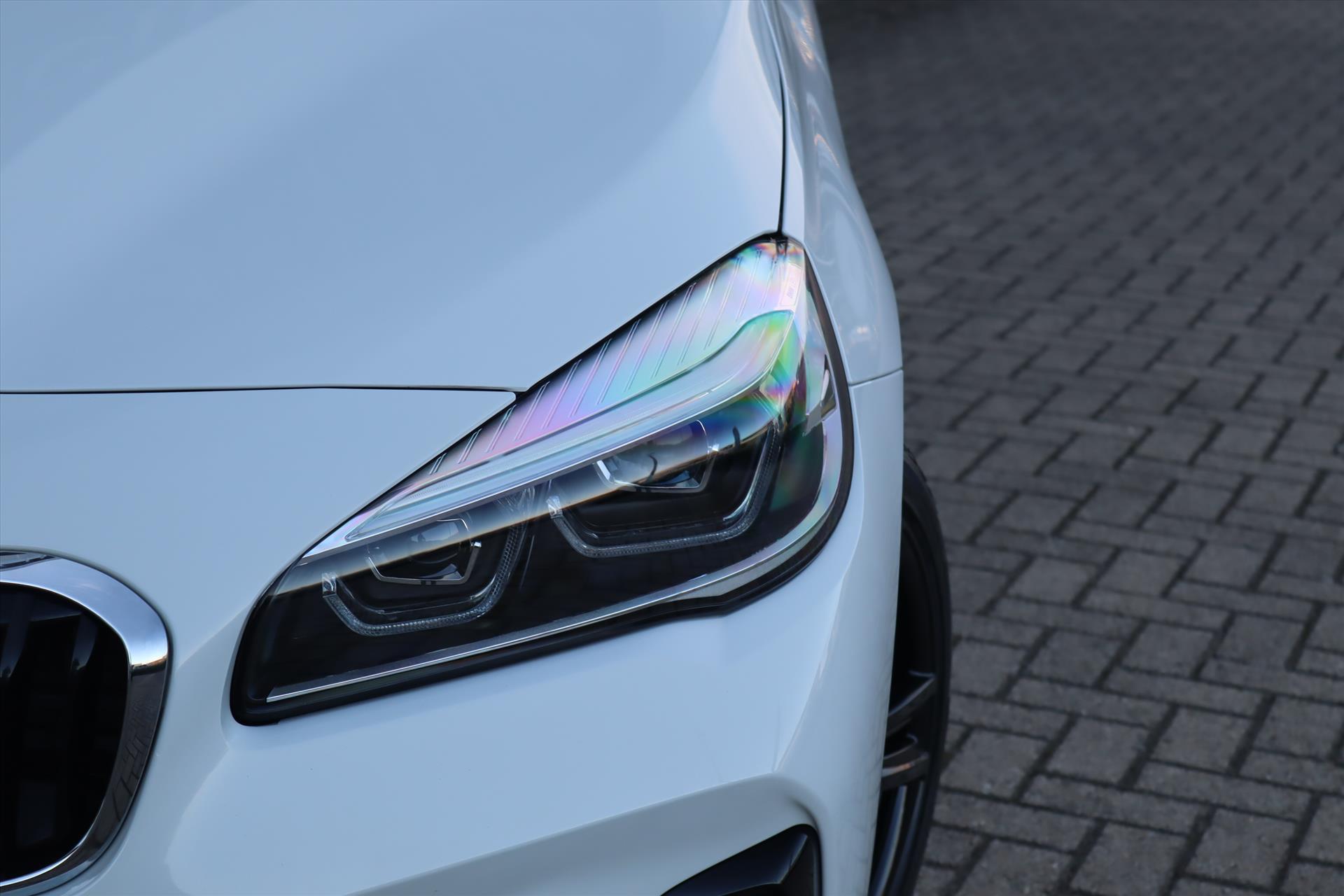 Foto van BMW 220i Active Tourer