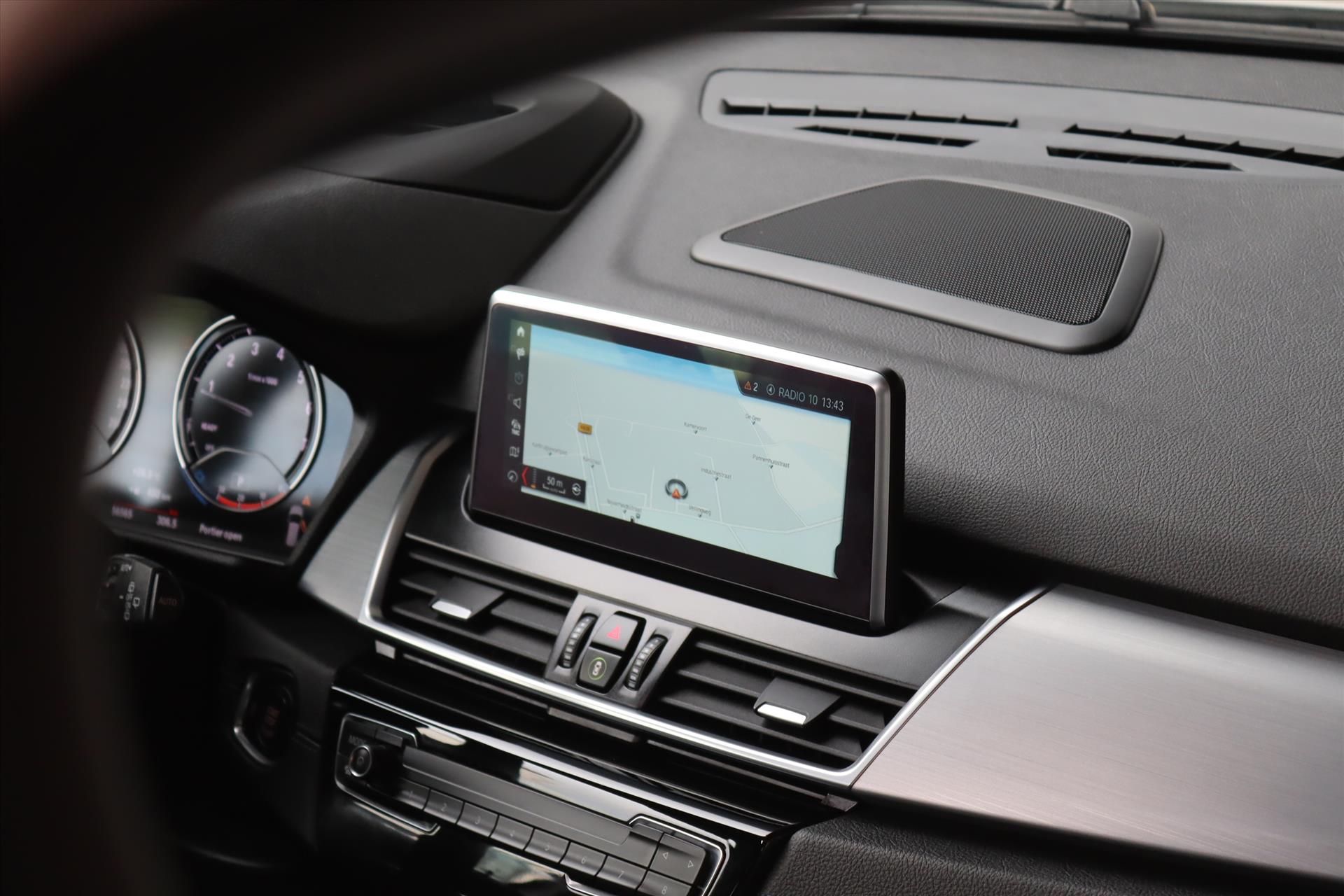 Foto van BMW 220i Active Tourer