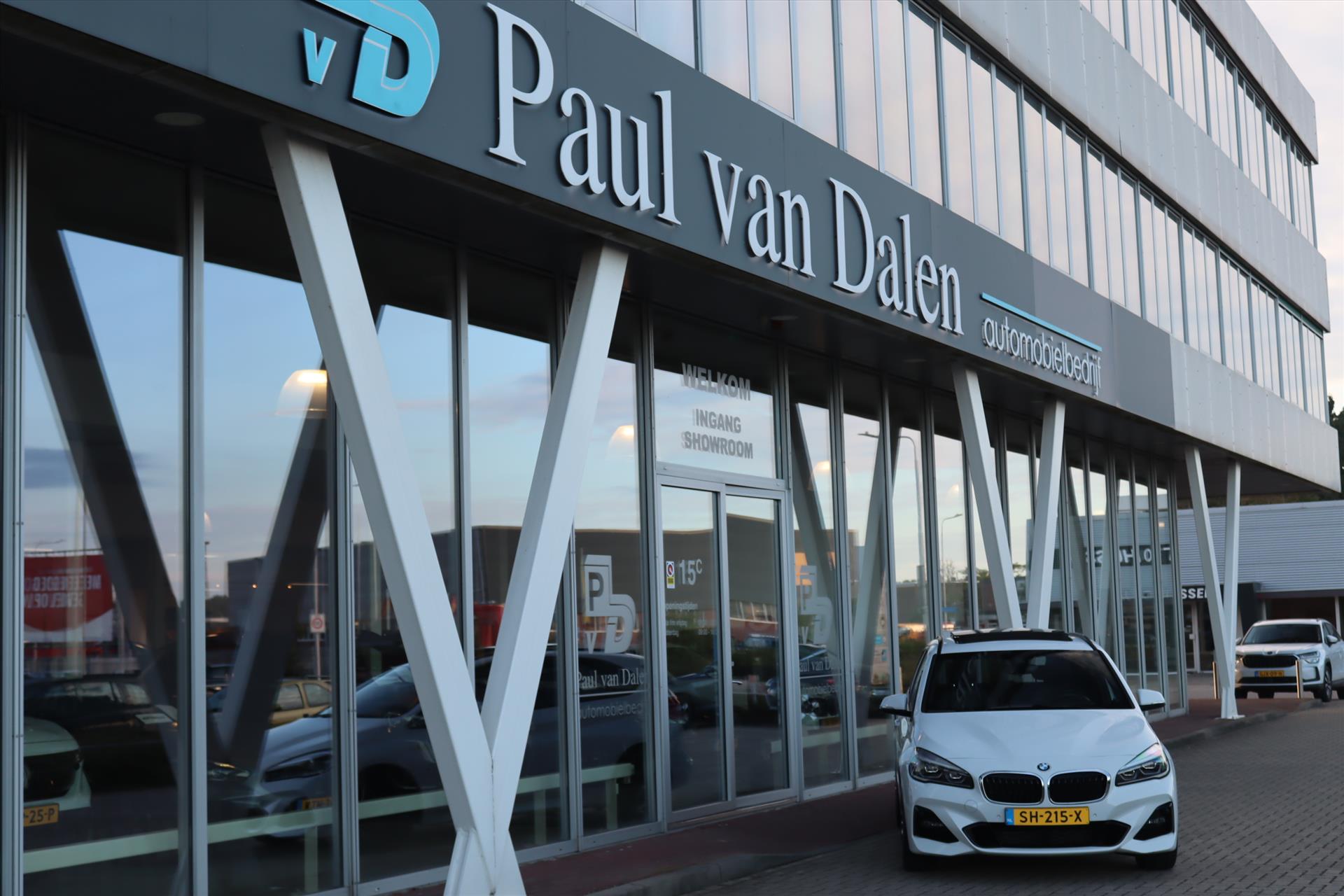 Foto van BMW 220i Active Tourer
