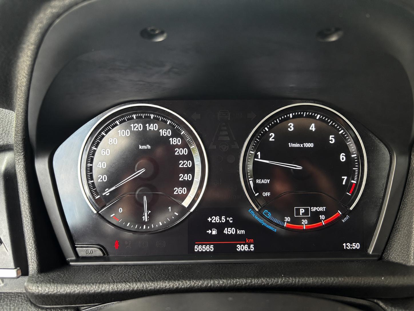 Foto van BMW 220i Active Tourer