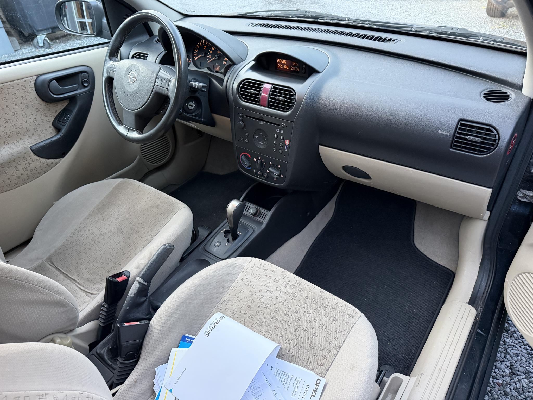 Foto van Opel Corsa-c