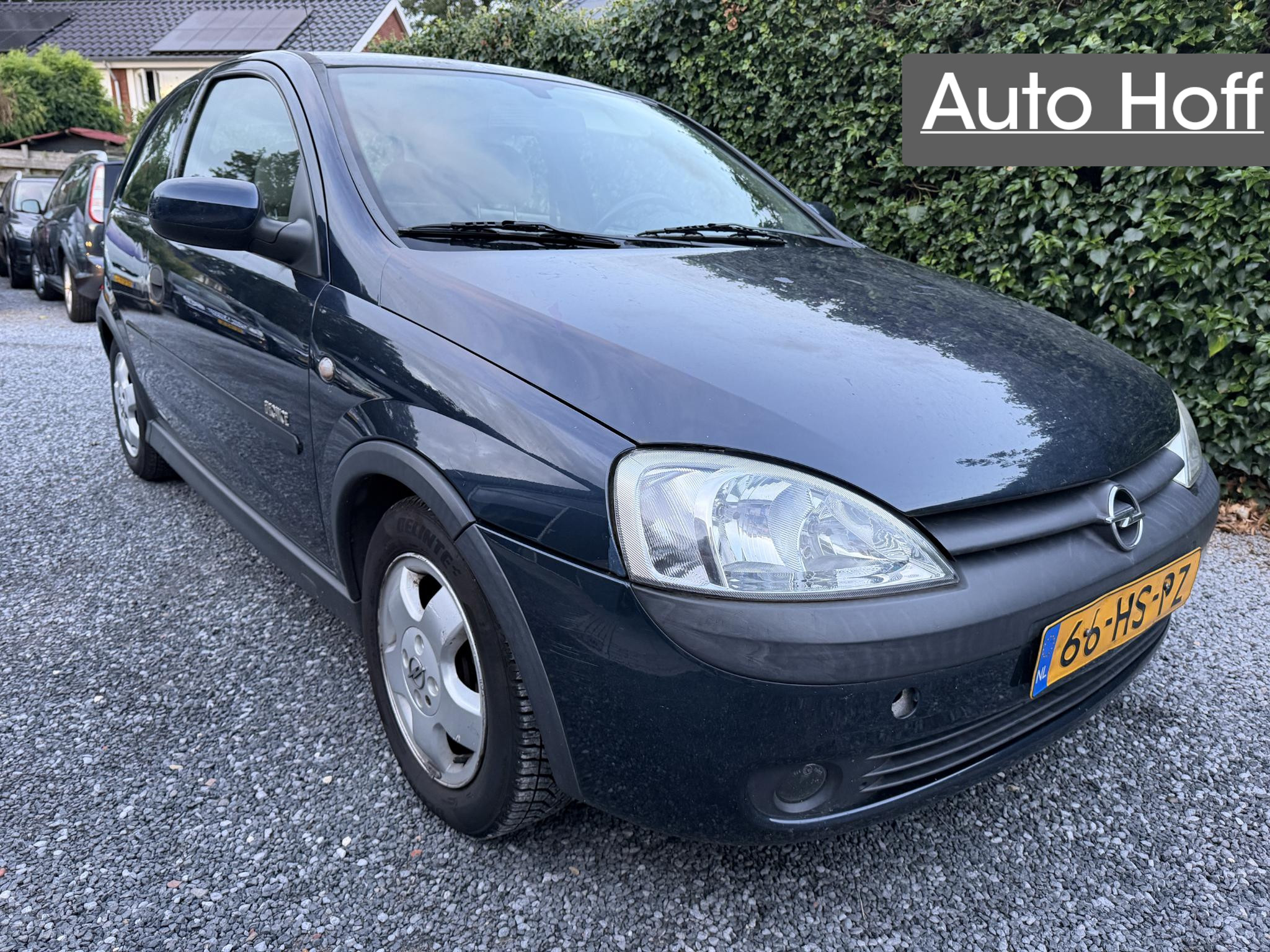 Opel Corsa-c 1.2-16V Elegance Automaat 2001 - voorkant