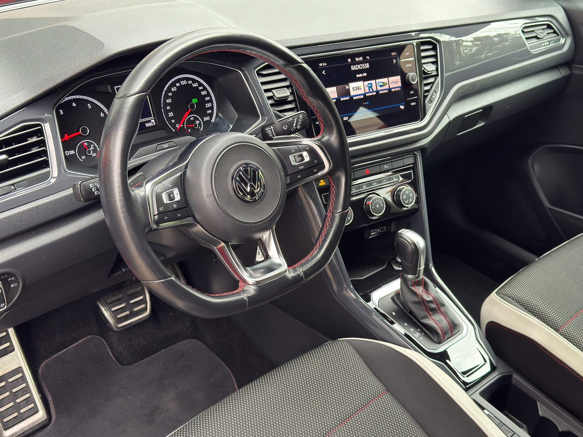 Foto van Volkswagen T-roc