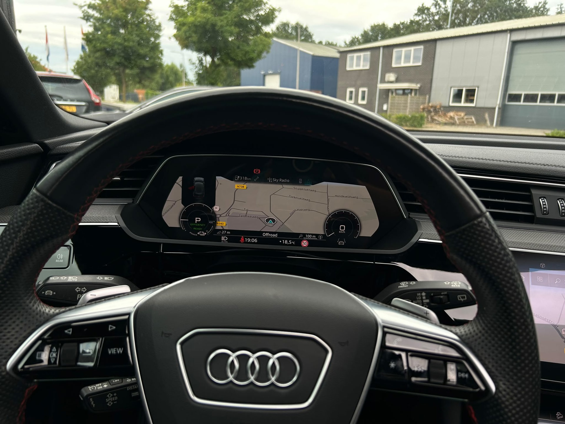 Foto van Audi Q8 55 E-tron