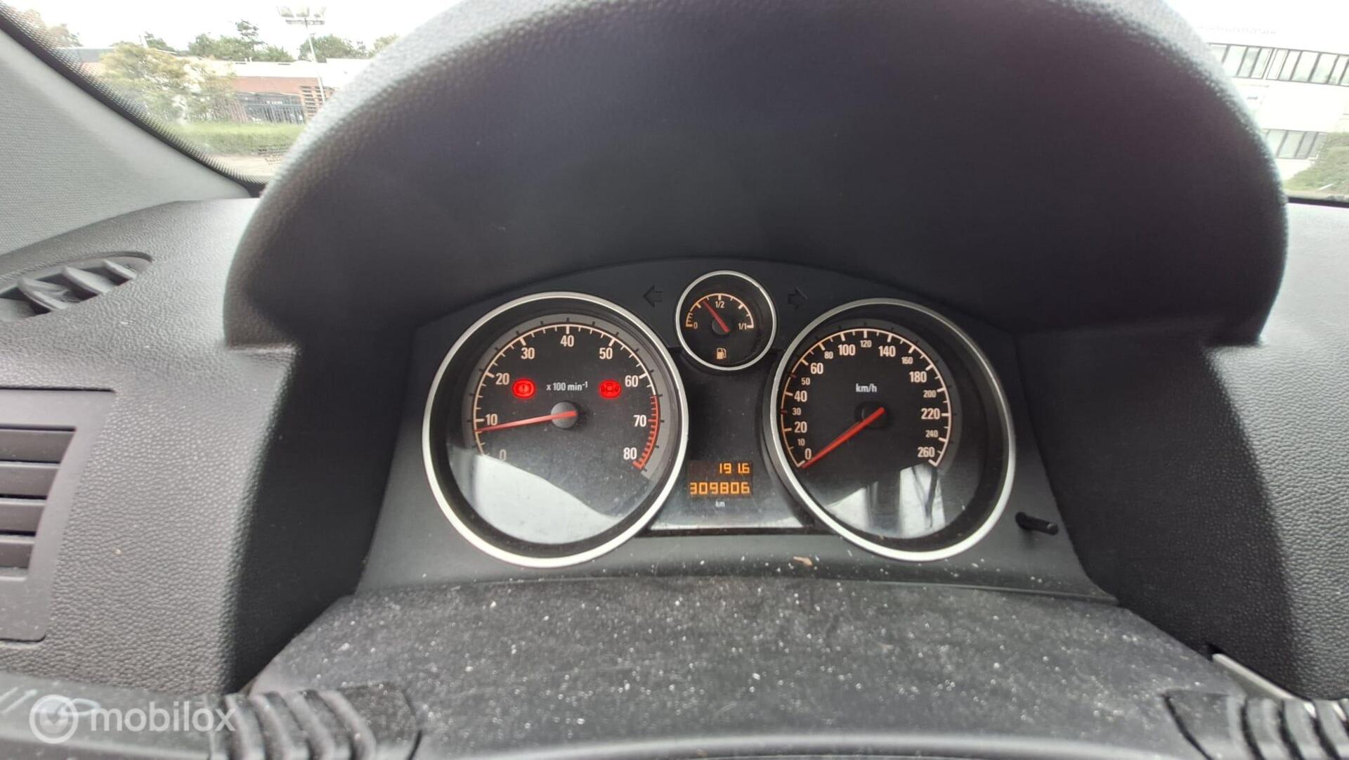 Foto van Opel Astra