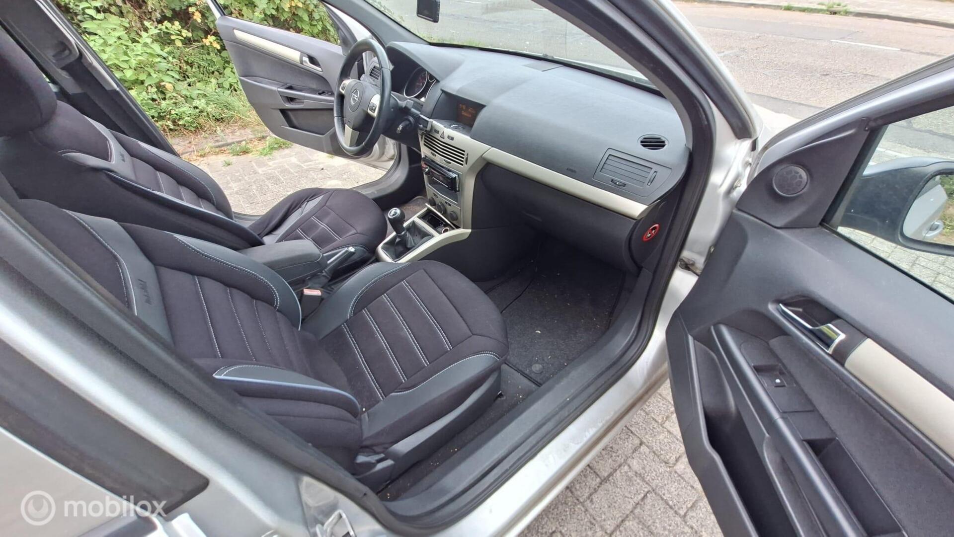 Foto van Opel Astra