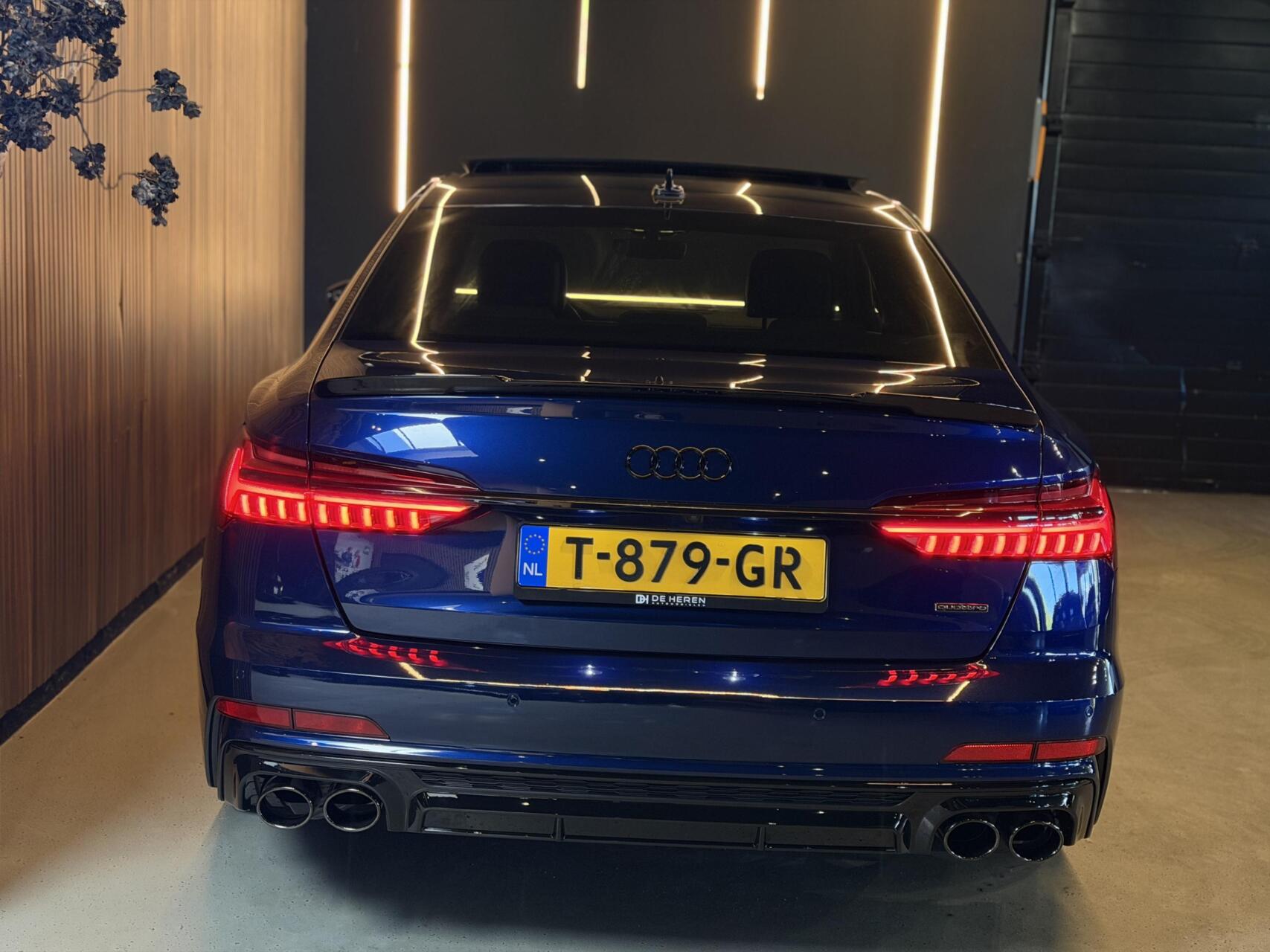 Foto van Audi A6 Limousine