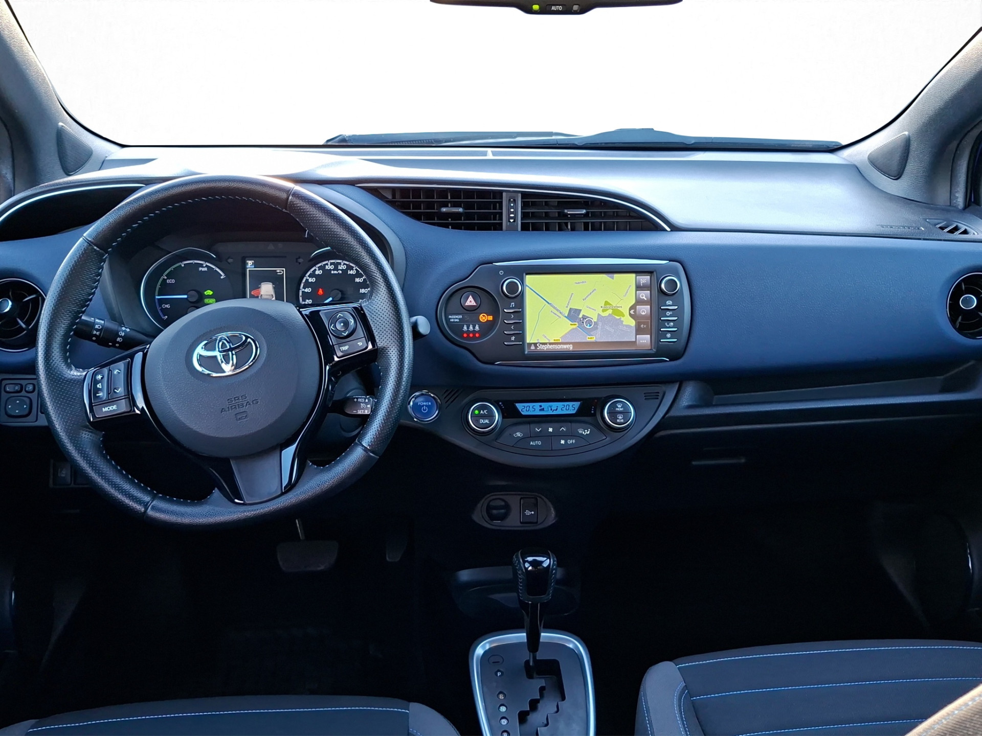 Foto van Toyota Toyota Yaris Hybrid