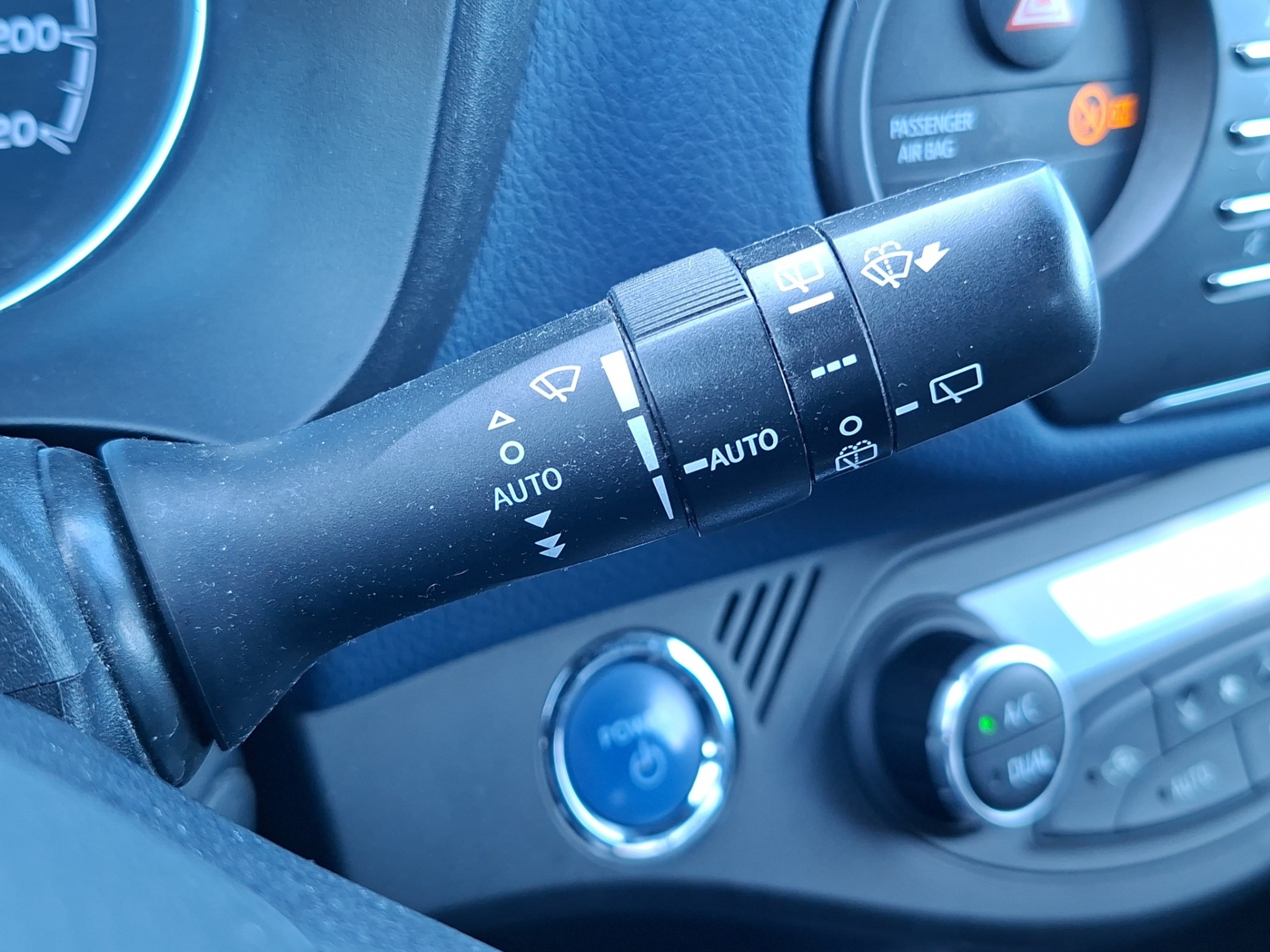 Foto van Toyota Toyota Yaris Hybrid