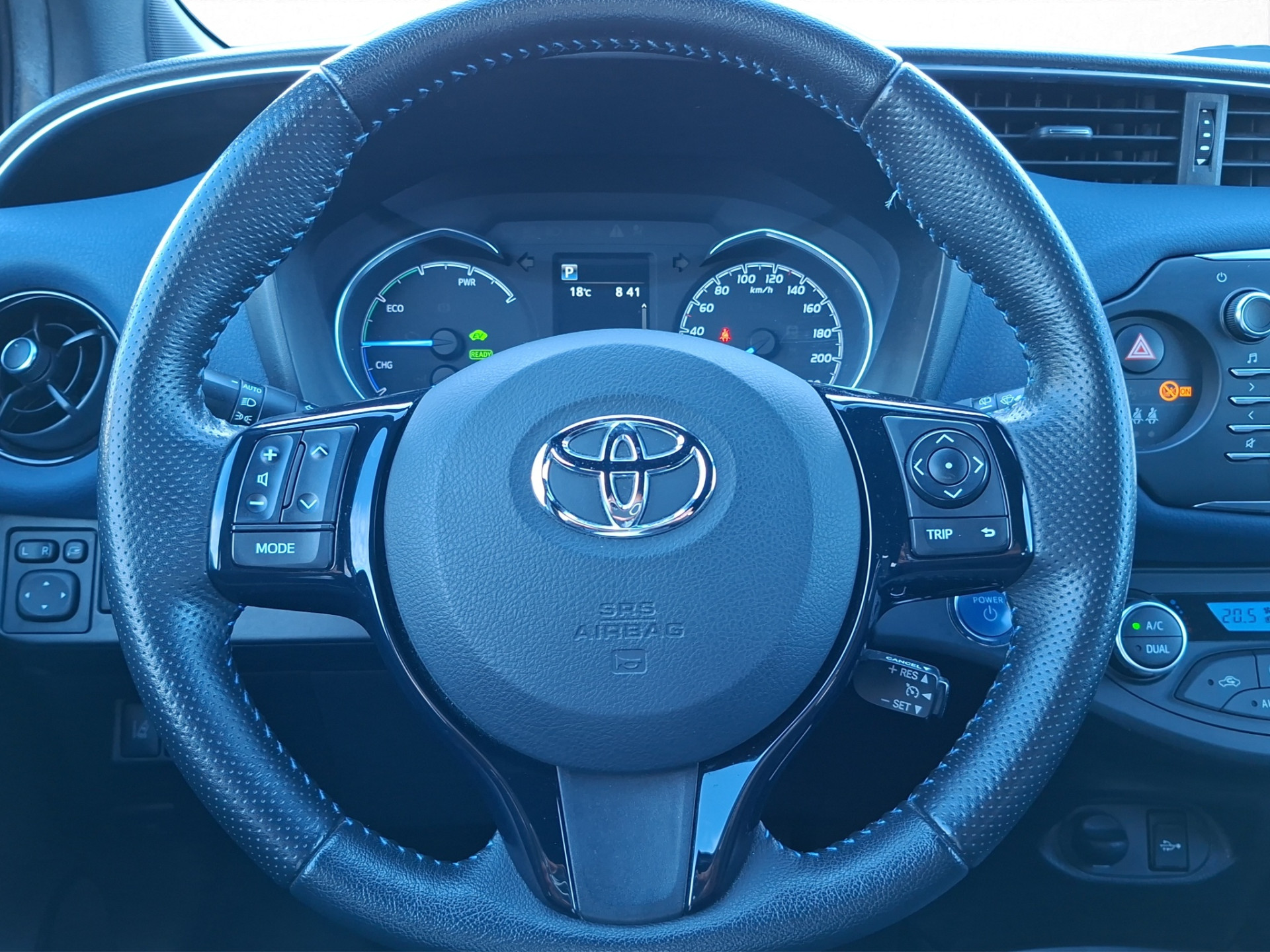 Foto van Toyota Toyota Yaris Hybrid
