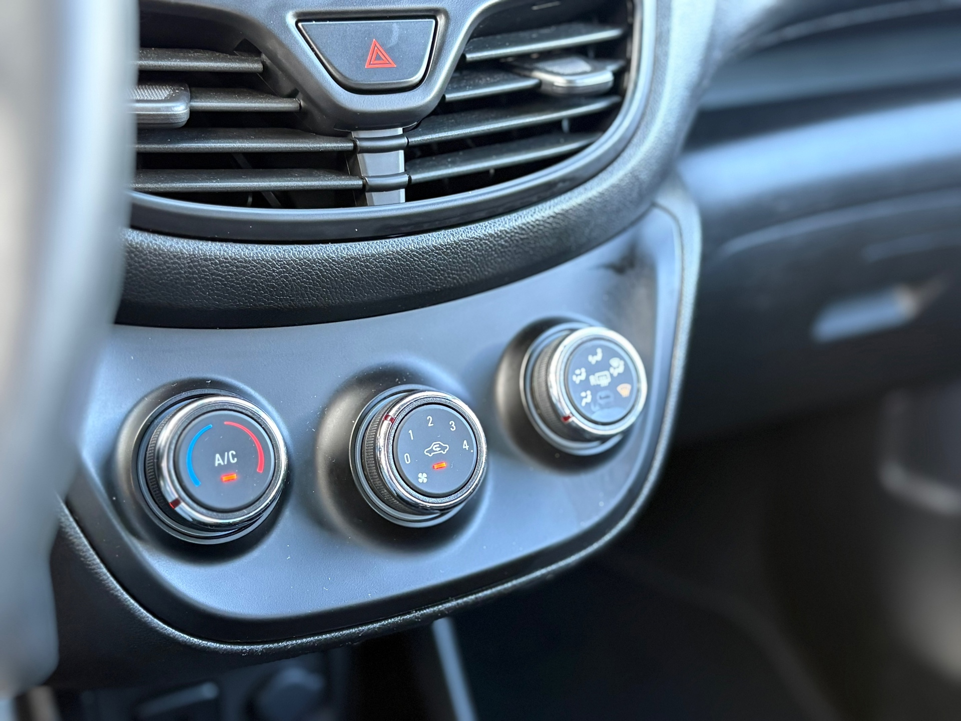 Foto van Opel Karl / Viva
