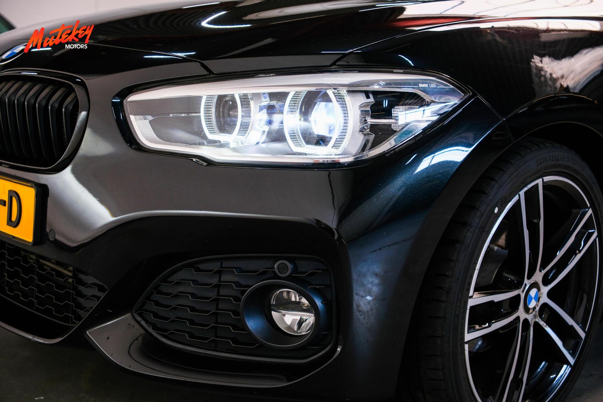 Foto van BMW 118i