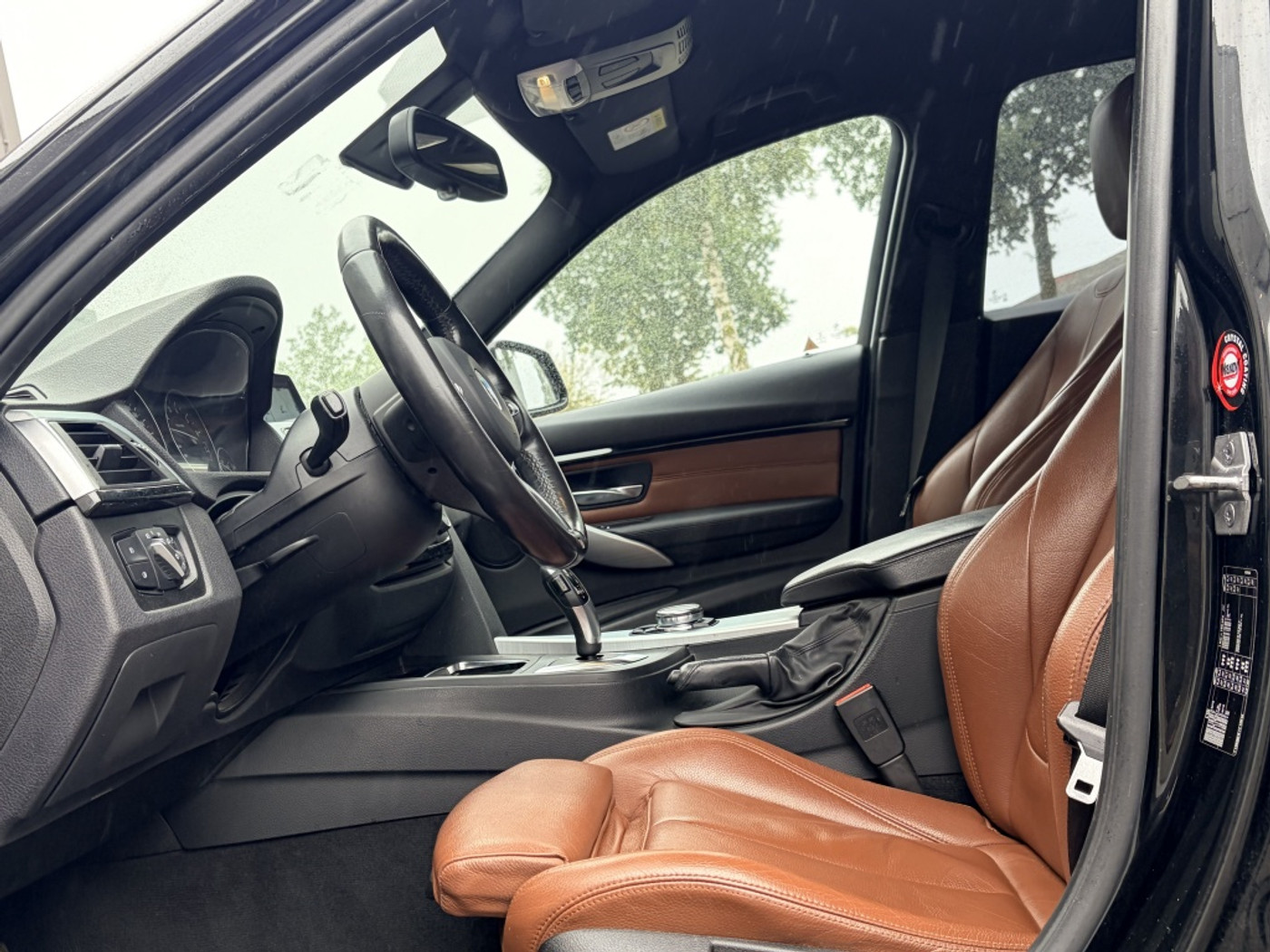 Foto van BMW 318i