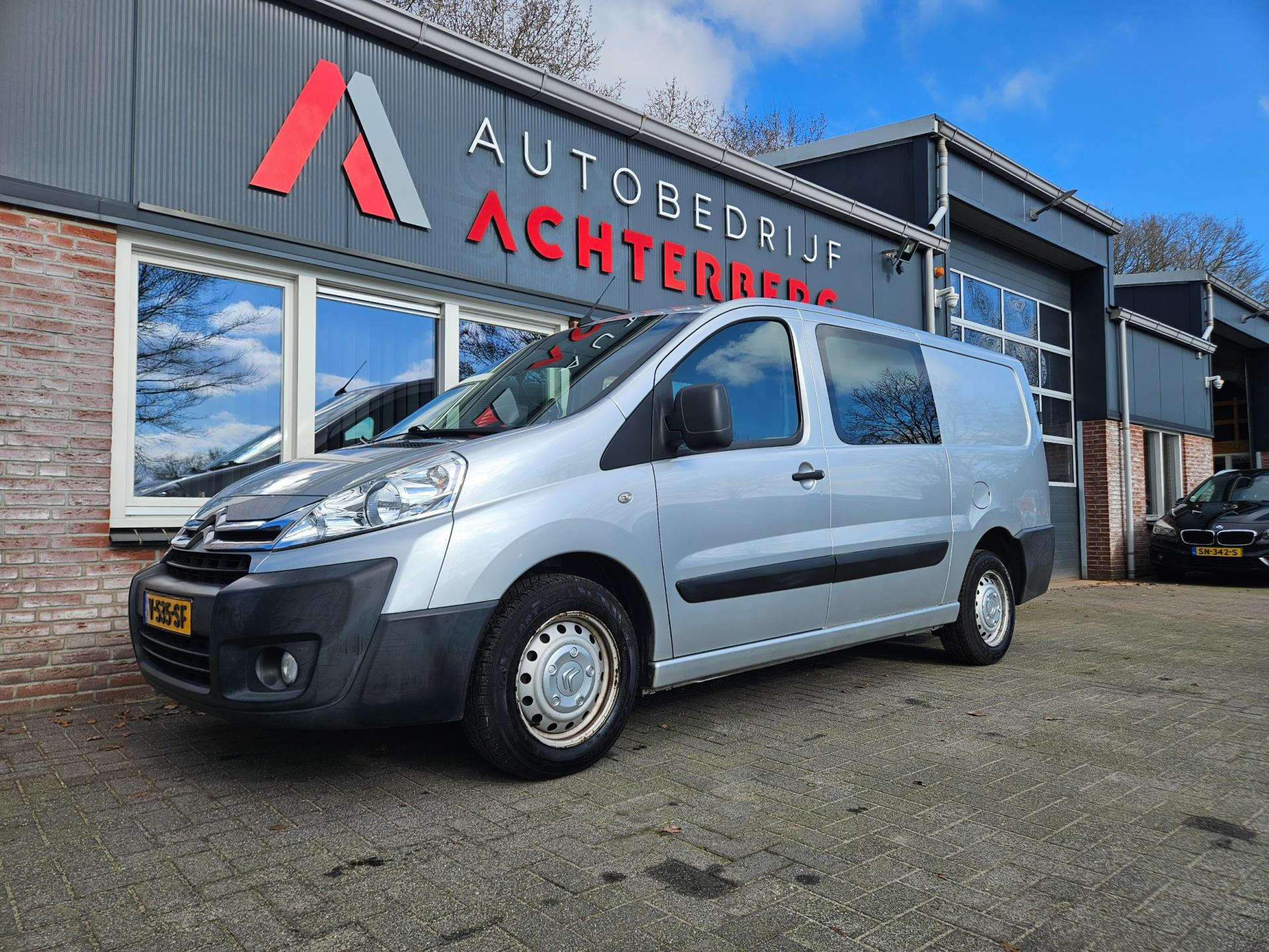 Citroen Jumpy 12 2.0 HDI L2H1 Economy DC Rolstoelbus! Draaibare Stoel! 5-Zitplaatsen! Airco! Cruise Control! 2015 - voorkant