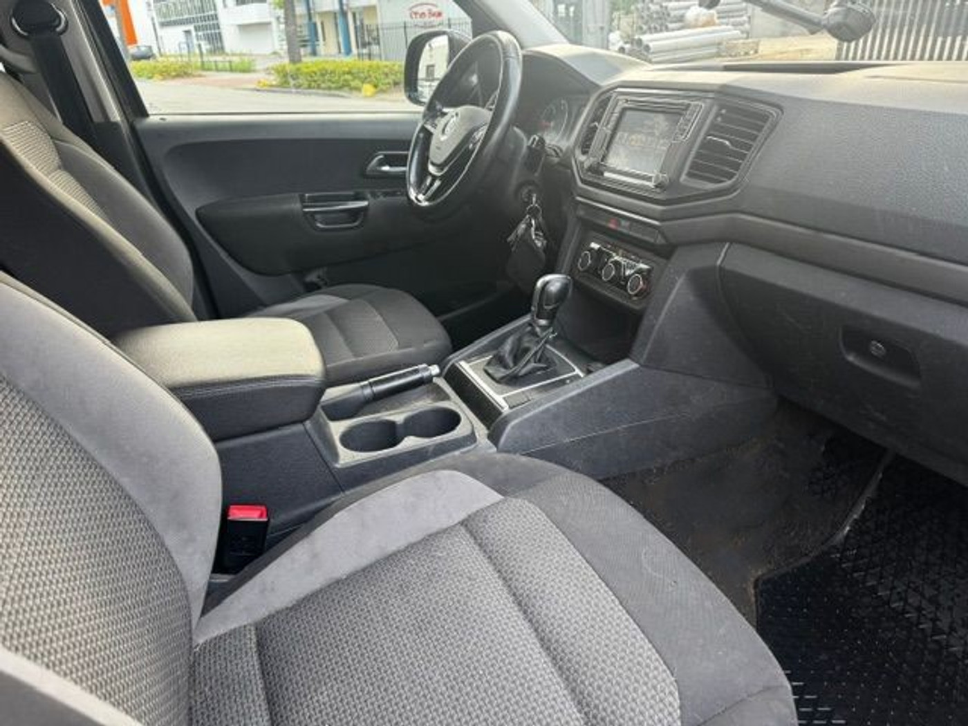 Foto van Volkswagen Amarok DC Lang