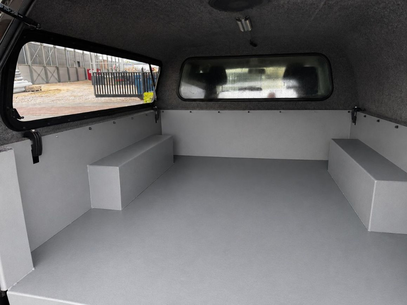 Foto van Volkswagen Amarok DC Lang