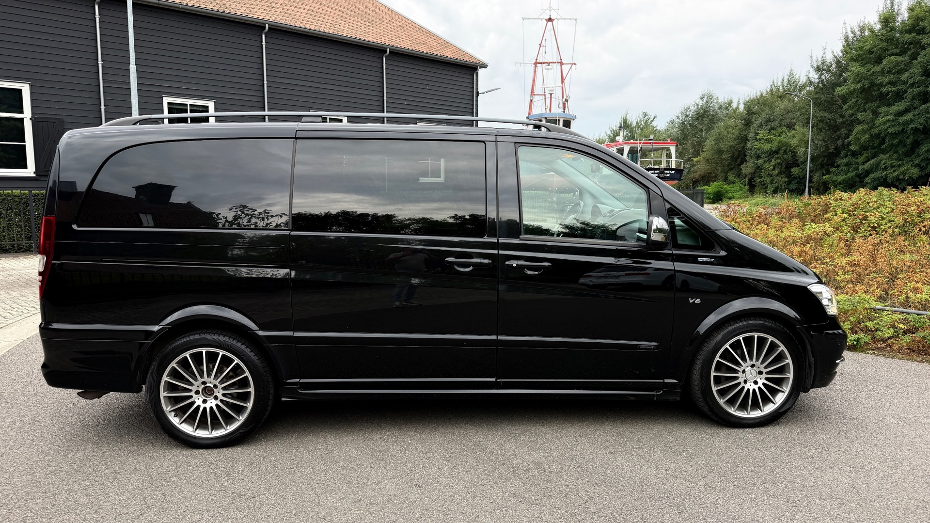 Foto van Mercedes-Benz Viano