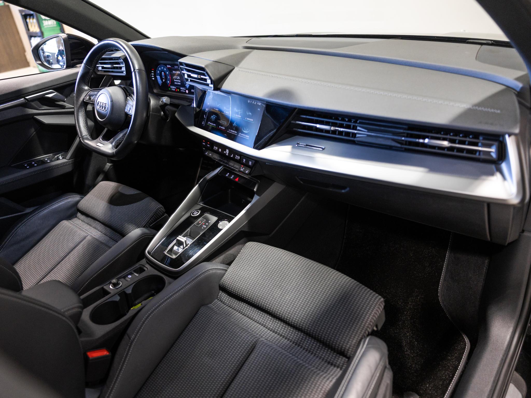 Foto van Audi A3 Limousine