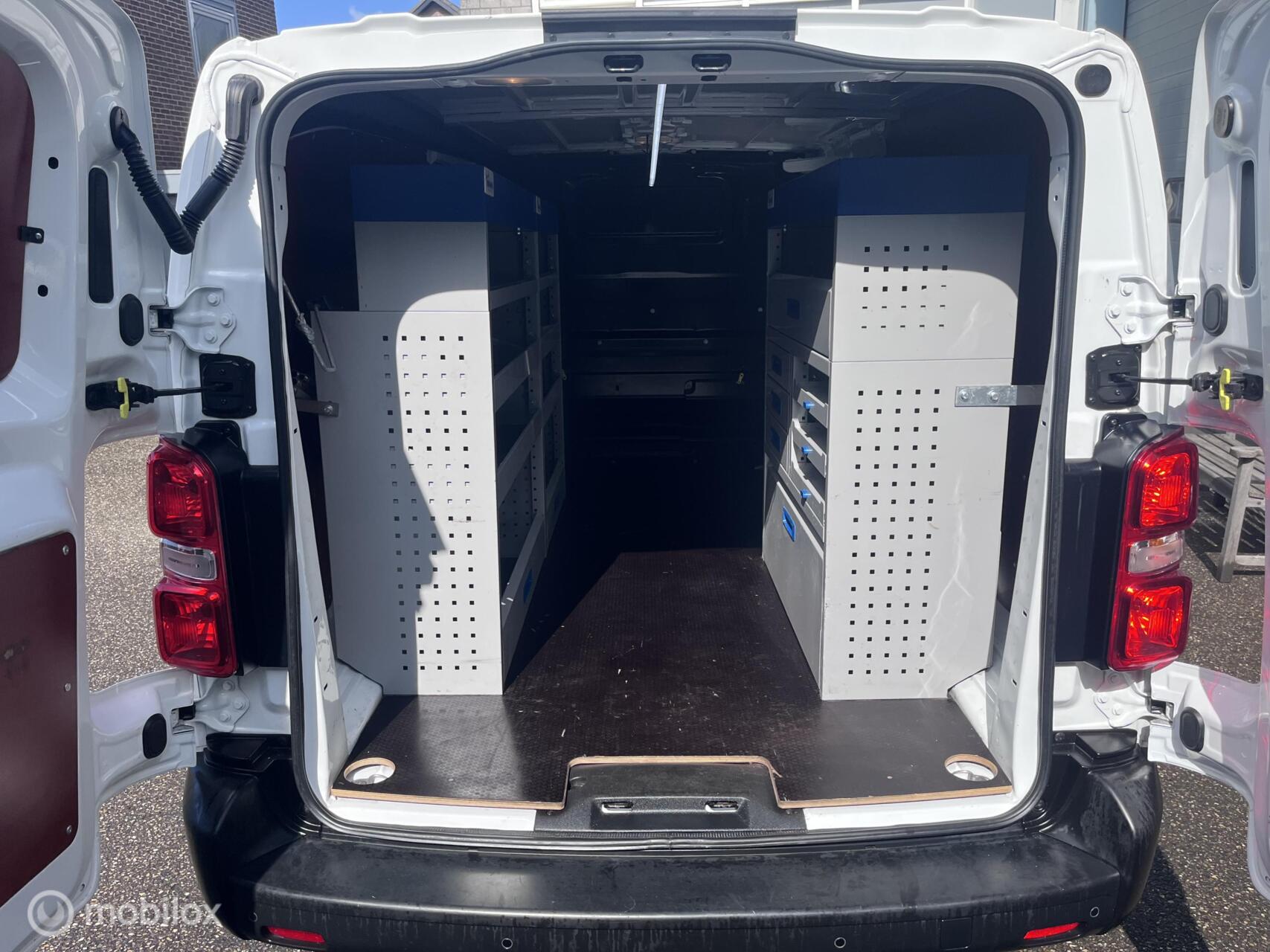 Foto van Opel Vivaro