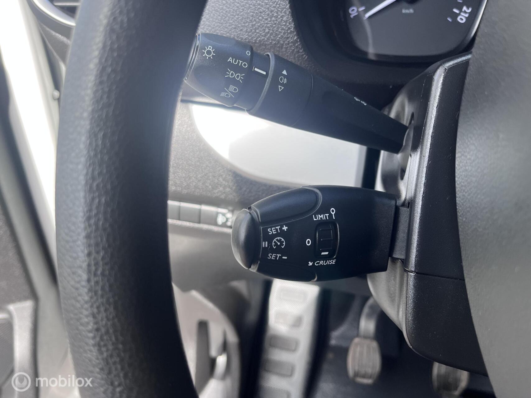 Foto van Opel Vivaro