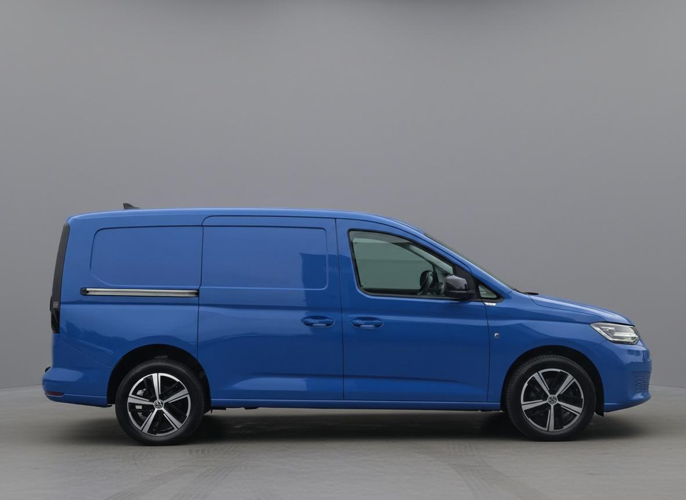 Foto van Volkswagen Caddy Modified Partition Wall