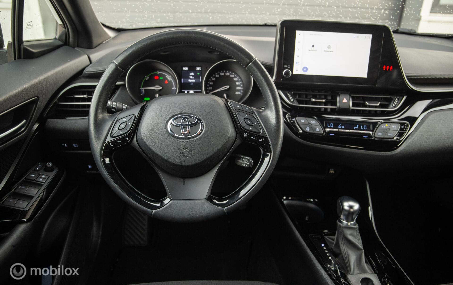 Foto van Toyota Toyota C-hr