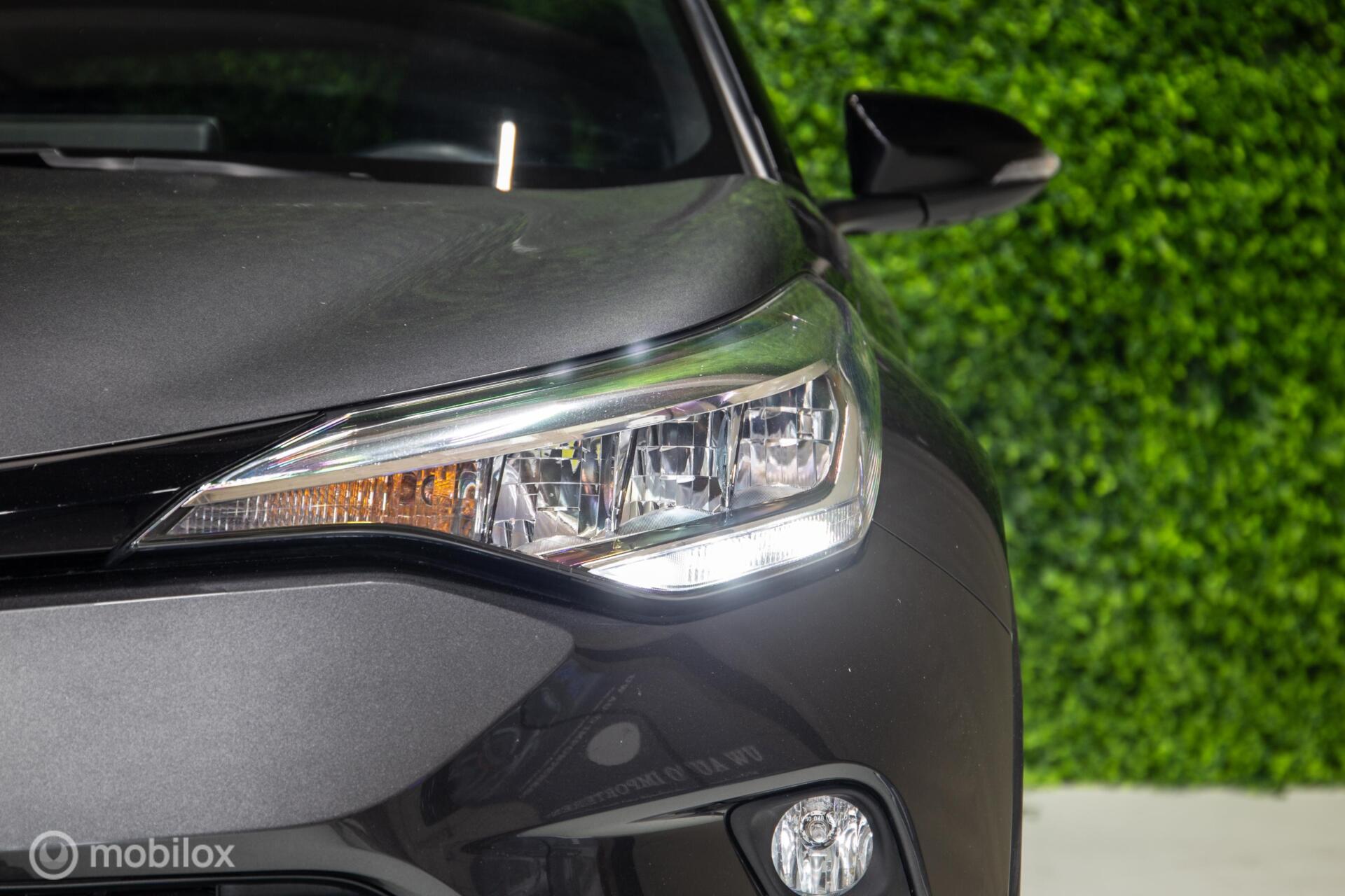 Foto van Toyota Toyota C-hr