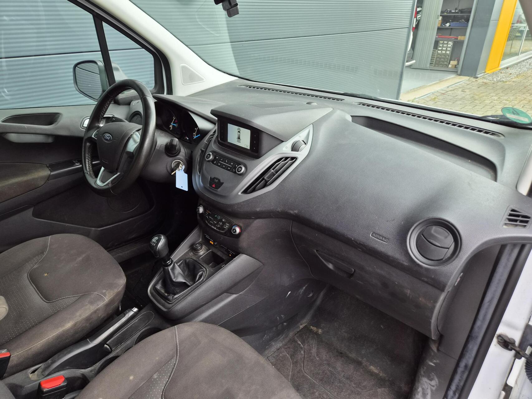 Foto van Ford Transit Courier