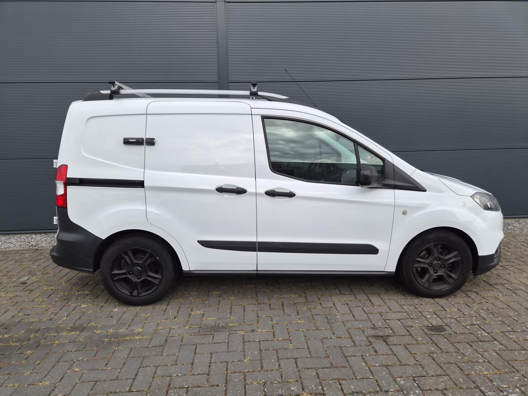 Foto van Ford Transit Courier