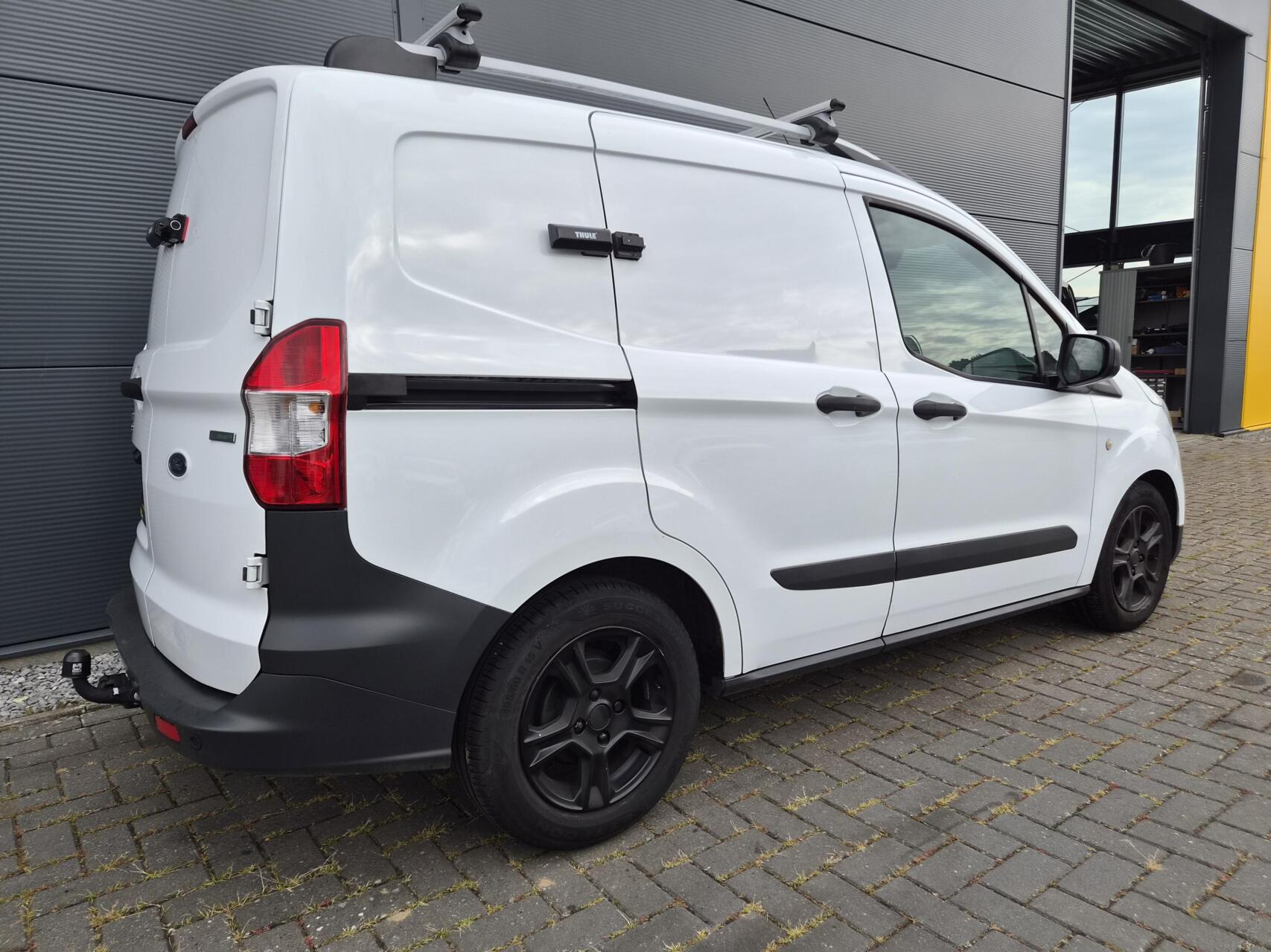 Foto van Ford Transit Courier