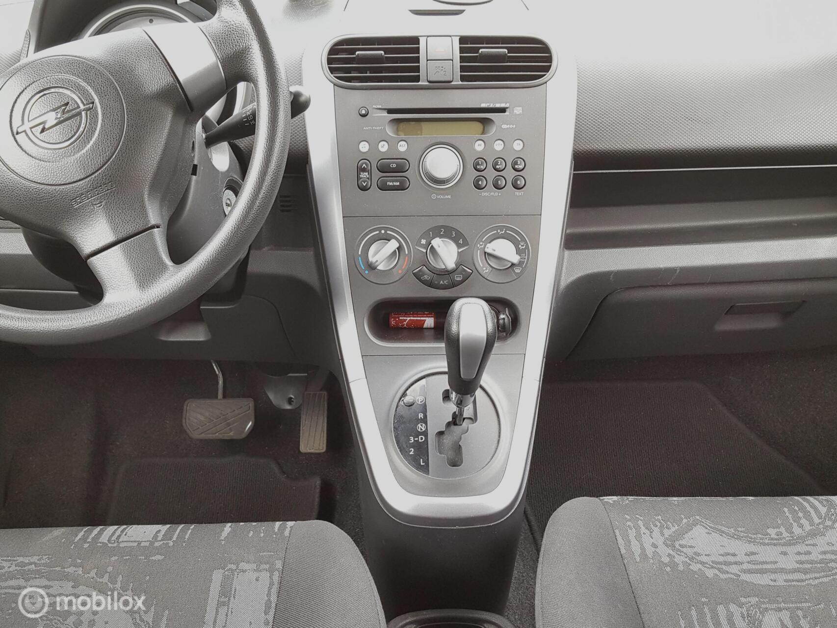 Foto van Opel Agila