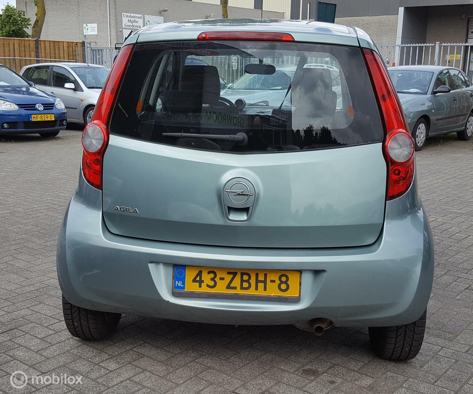 Foto van Opel Agila