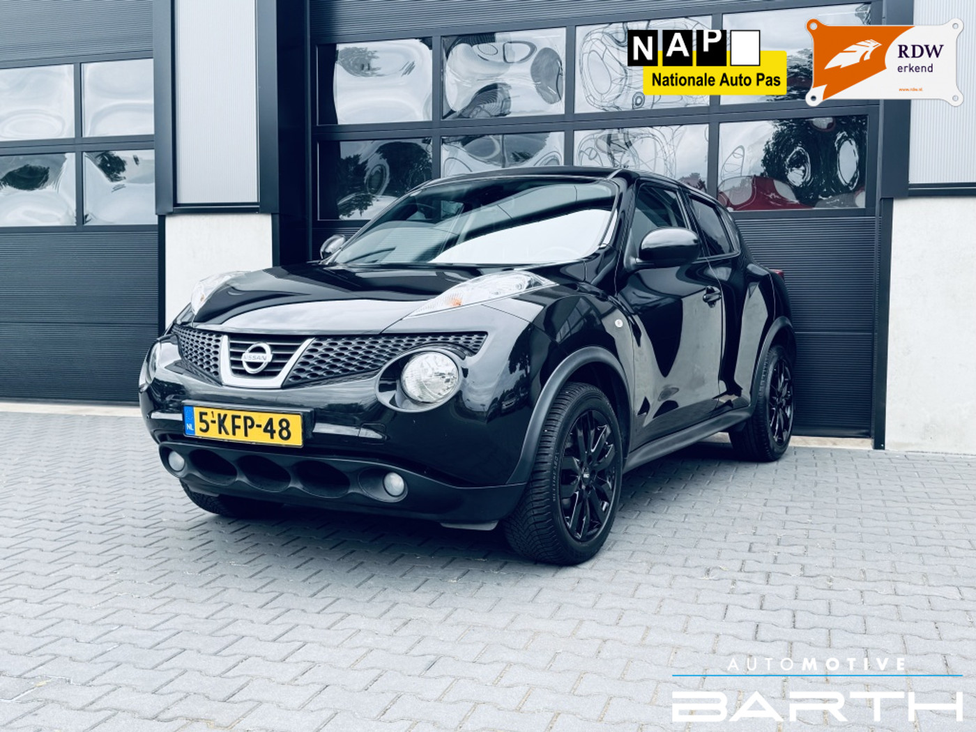 Nissan Nissan Juke 1.6 M.O.S. | Clima | Cruise | Camera | Leer | Keyless | 2013 - voorkant