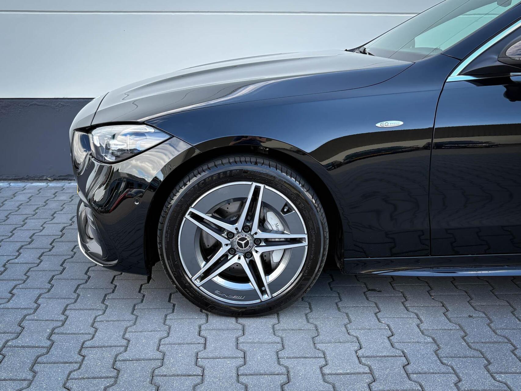 Foto van Mercedes-Benz C 300 E