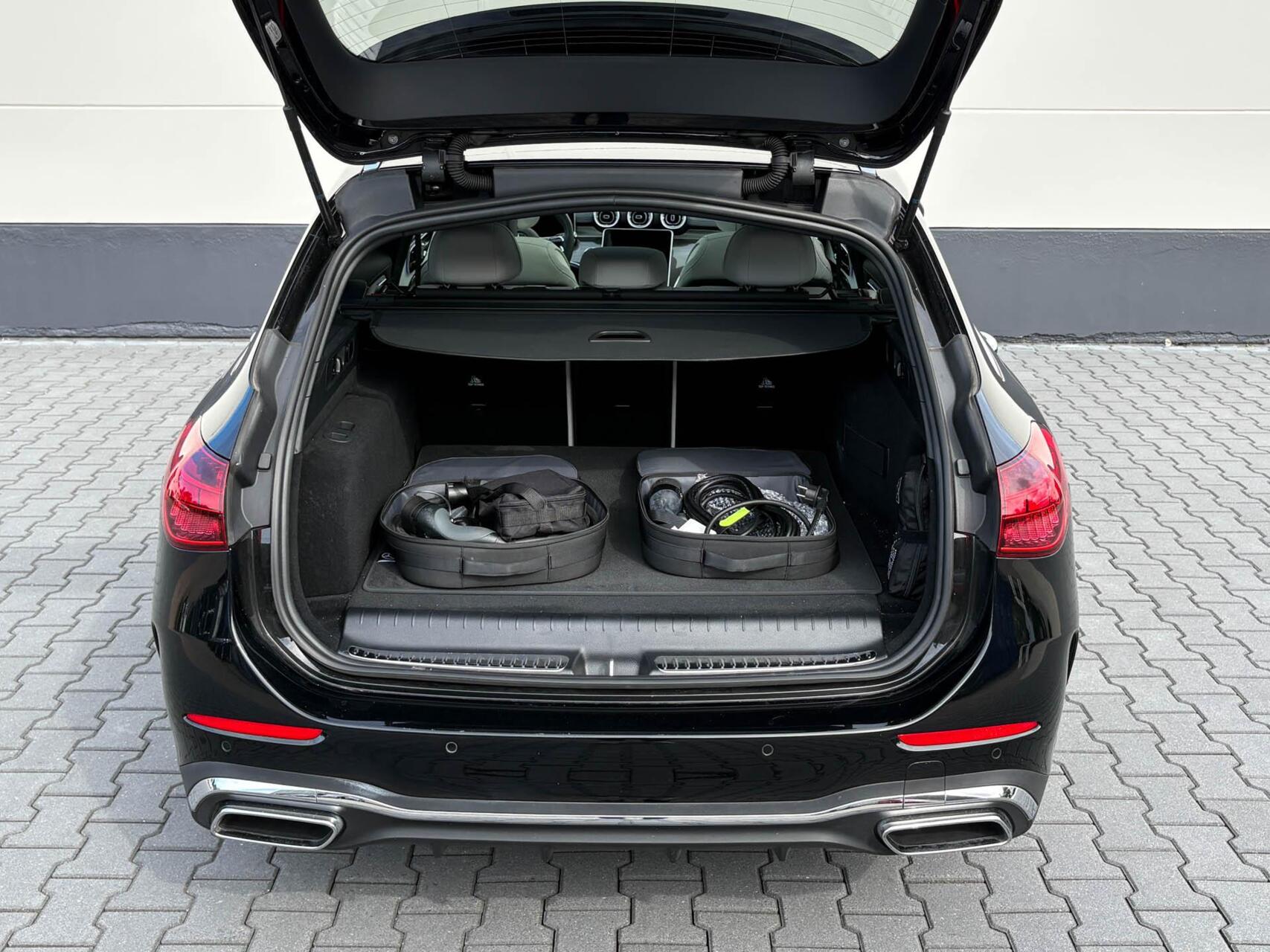 Foto van Mercedes-Benz C 300 E