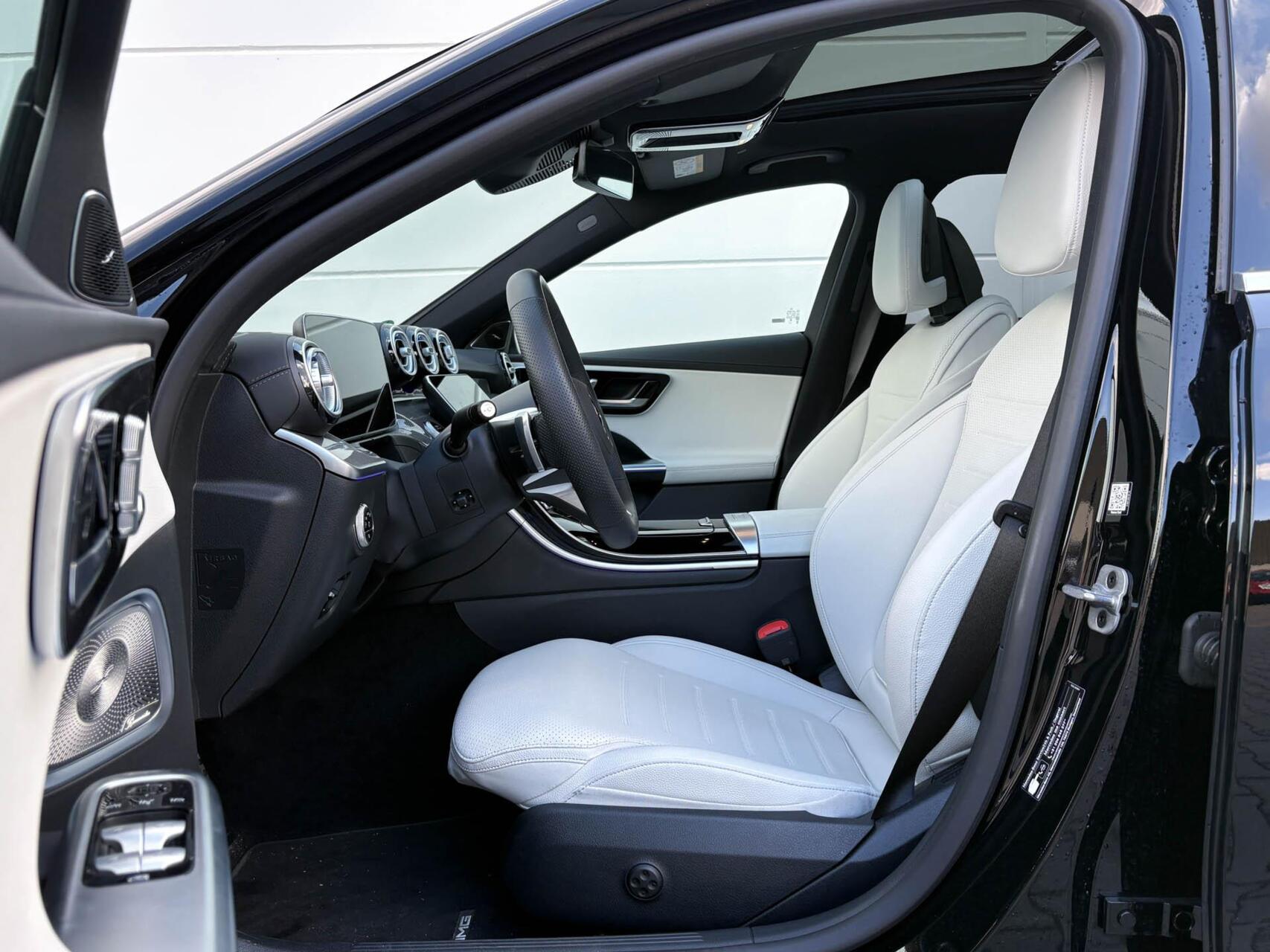 Foto van Mercedes-Benz C 300 E