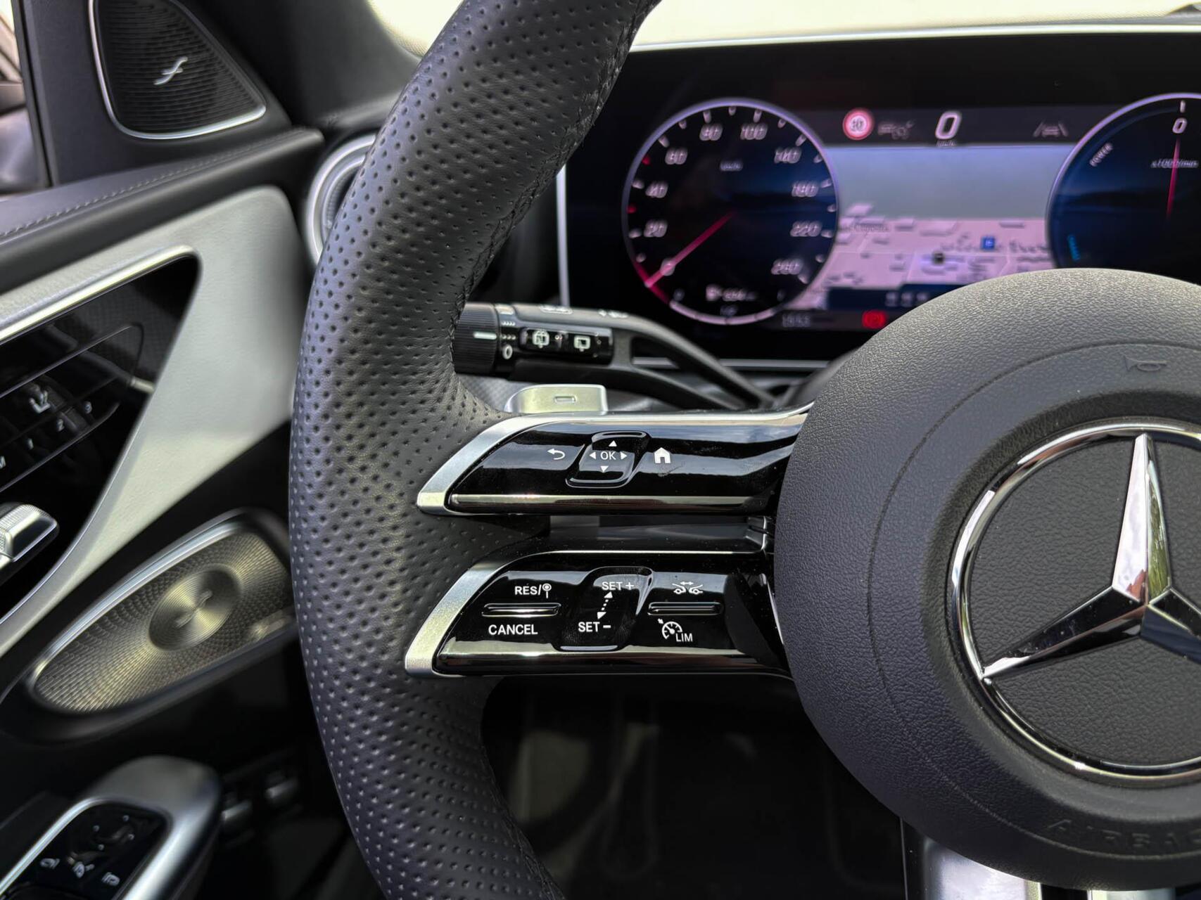 Foto van Mercedes-Benz C 300 E