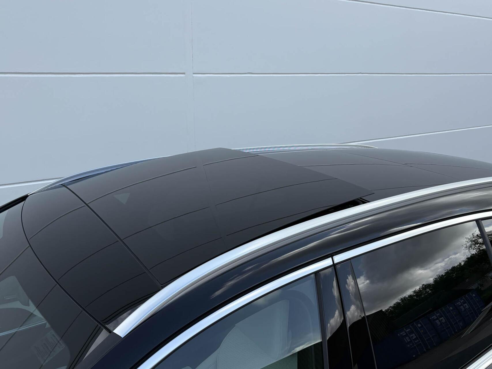 Foto van Mercedes-Benz C 300 E
