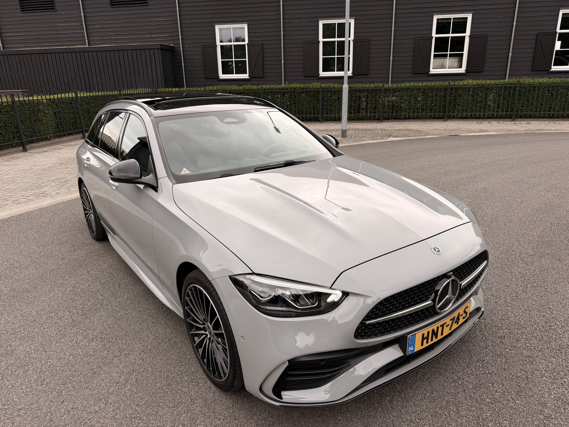 Foto van Mercedes-Benz C 300 E