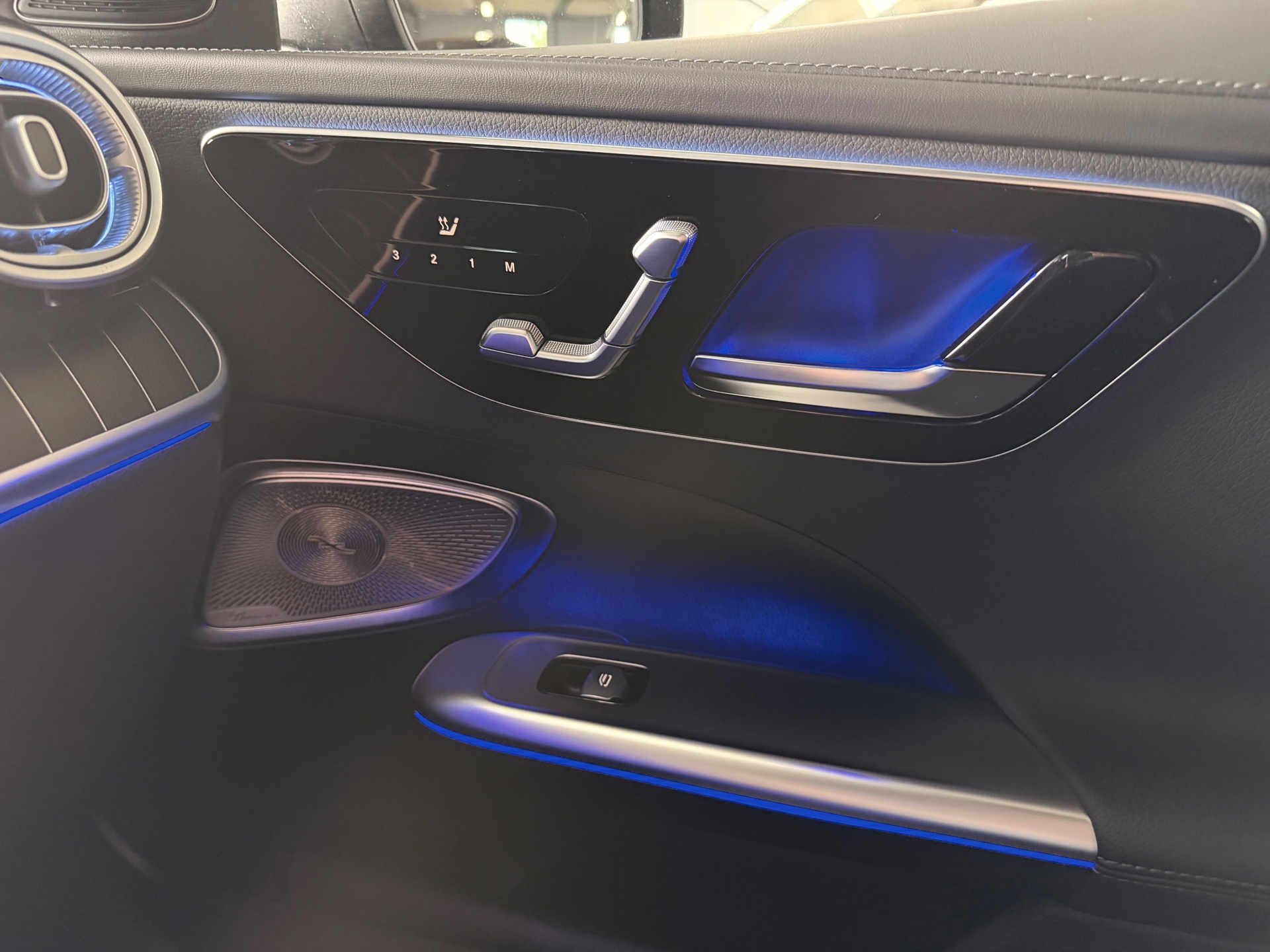 Foto van Mercedes-Benz C 300 E