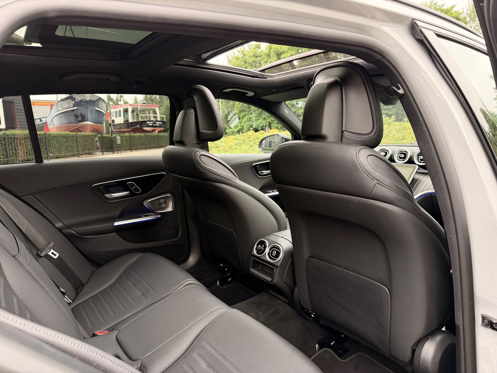 Foto van Mercedes-Benz C 300 E
