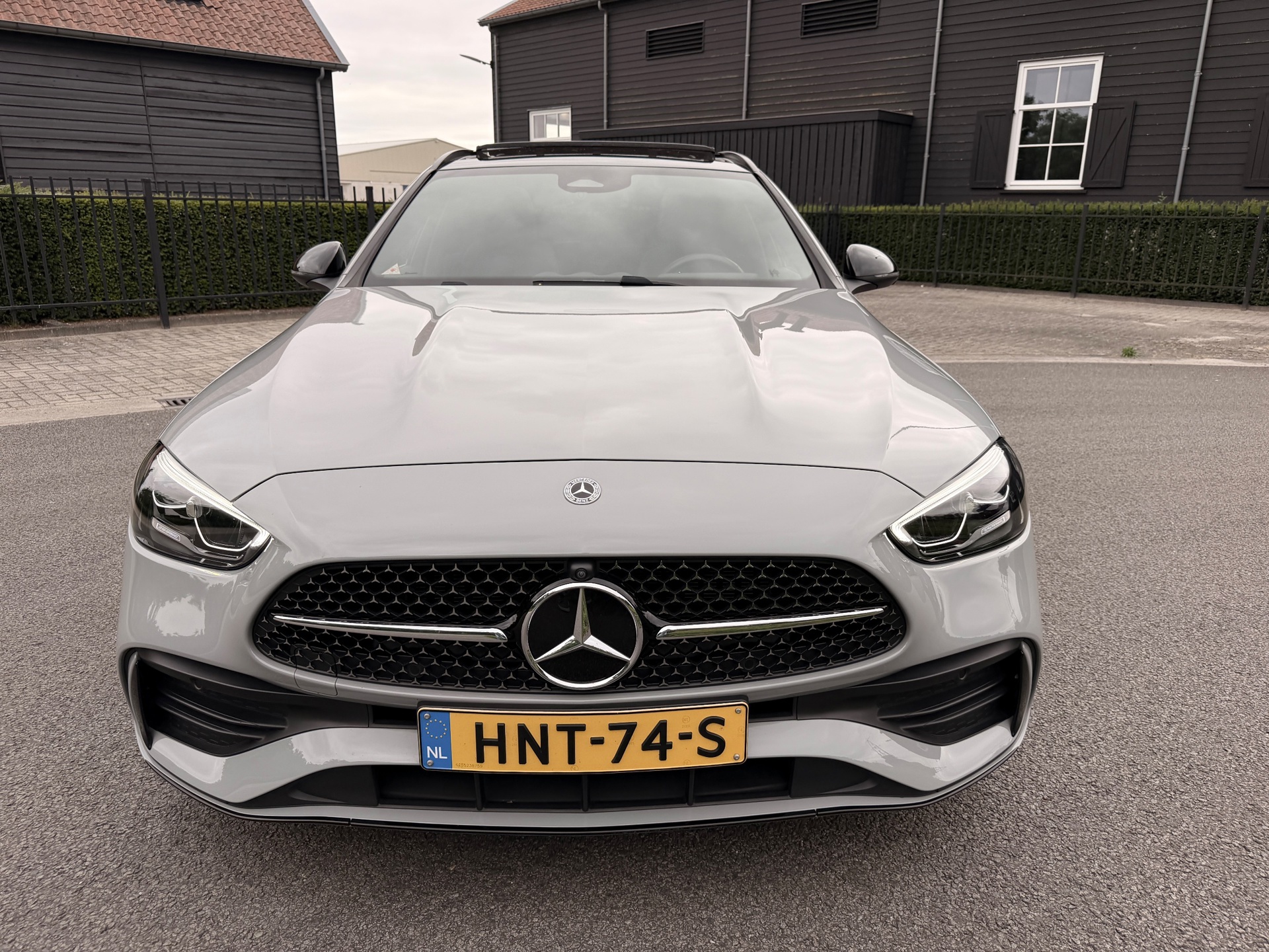 Foto van Mercedes-Benz C 300 E