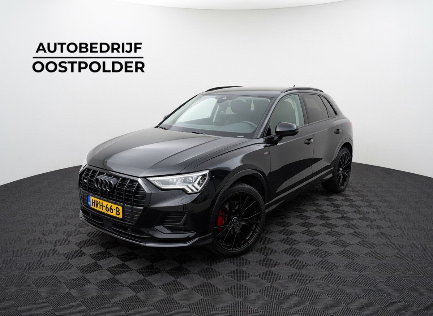 Audi Q3 35 TFSI * Camera * Matrix Led * Leer * Keyless * Trekhaak 2020 - voorkant