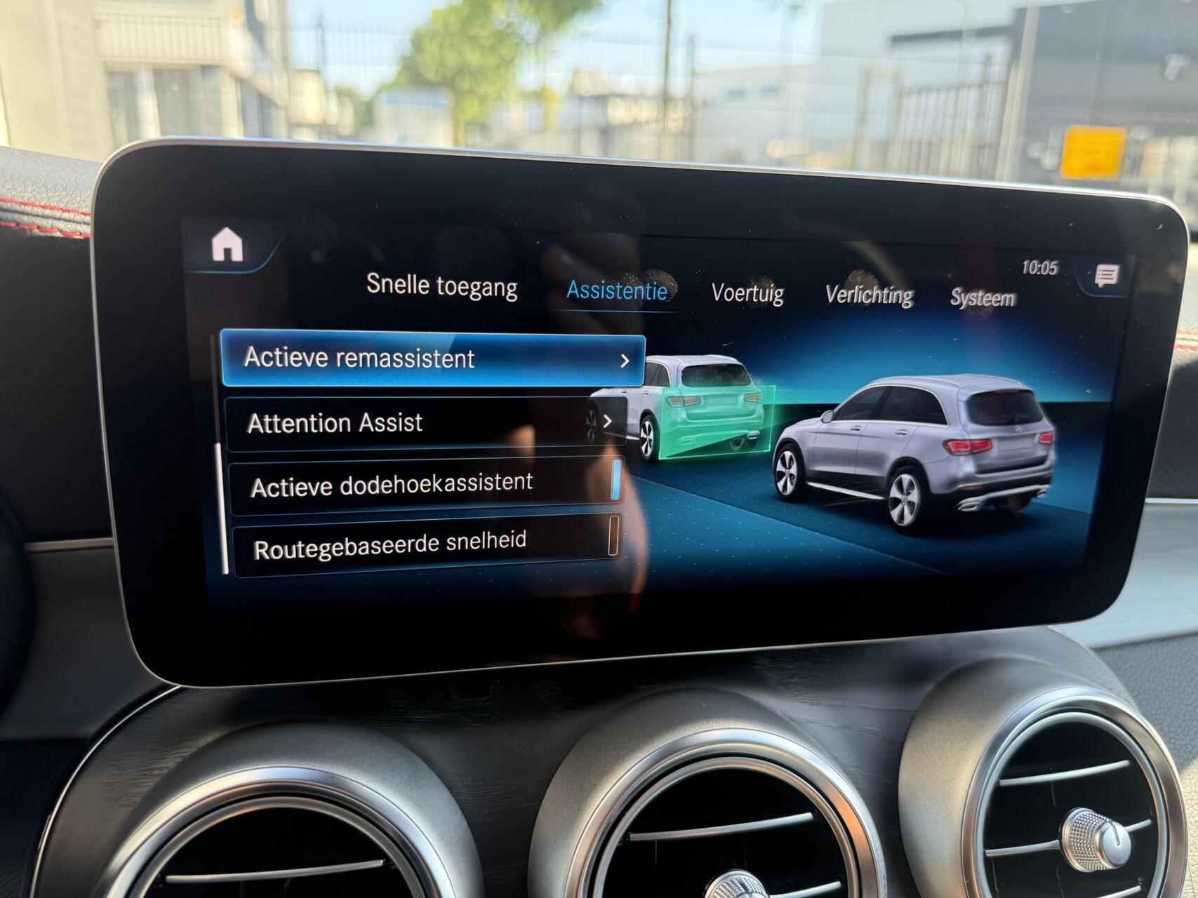 Foto van Mercedes-Benz GLC 300 E 4Matic