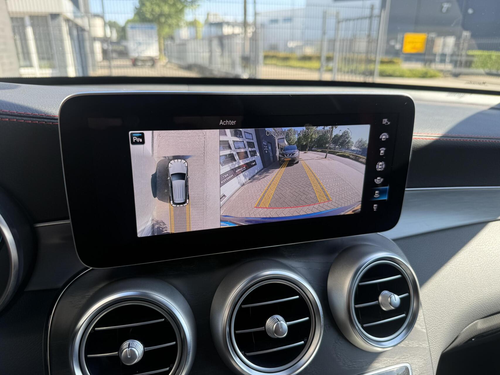 Foto van Mercedes-Benz GLC 300 E 4Matic