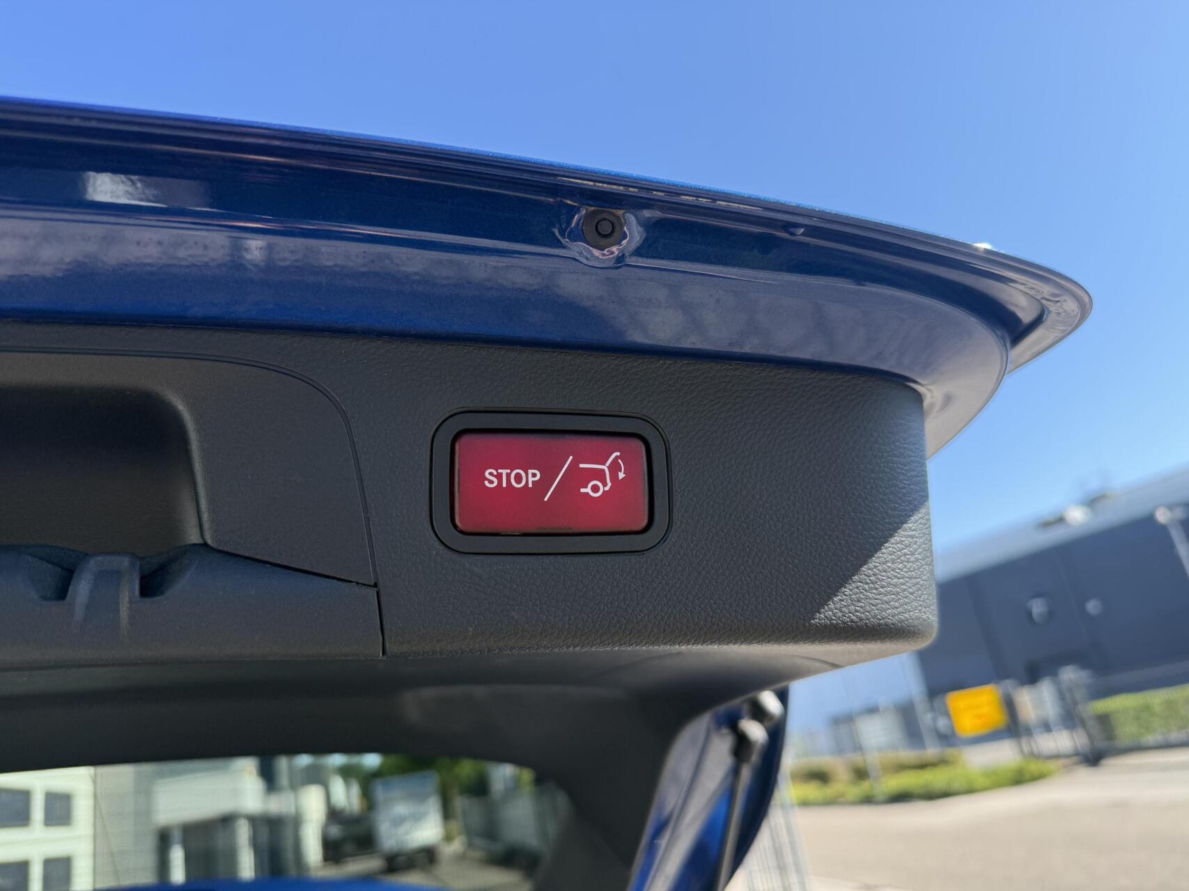 Foto van Mercedes-Benz GLC 300 E 4Matic