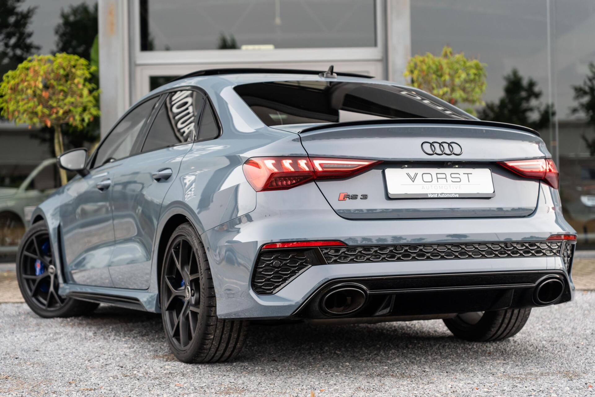 Foto van Audi RS 3 Limousine