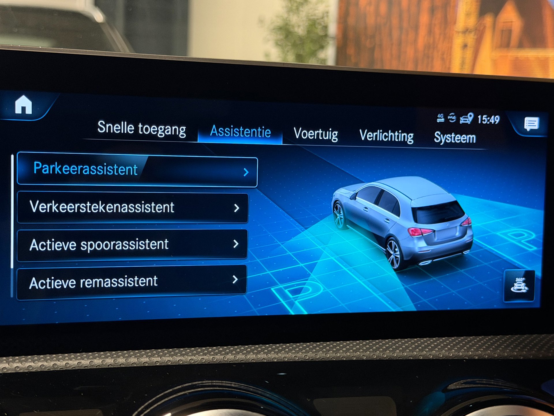 Foto van Mercedes-Benz A 220