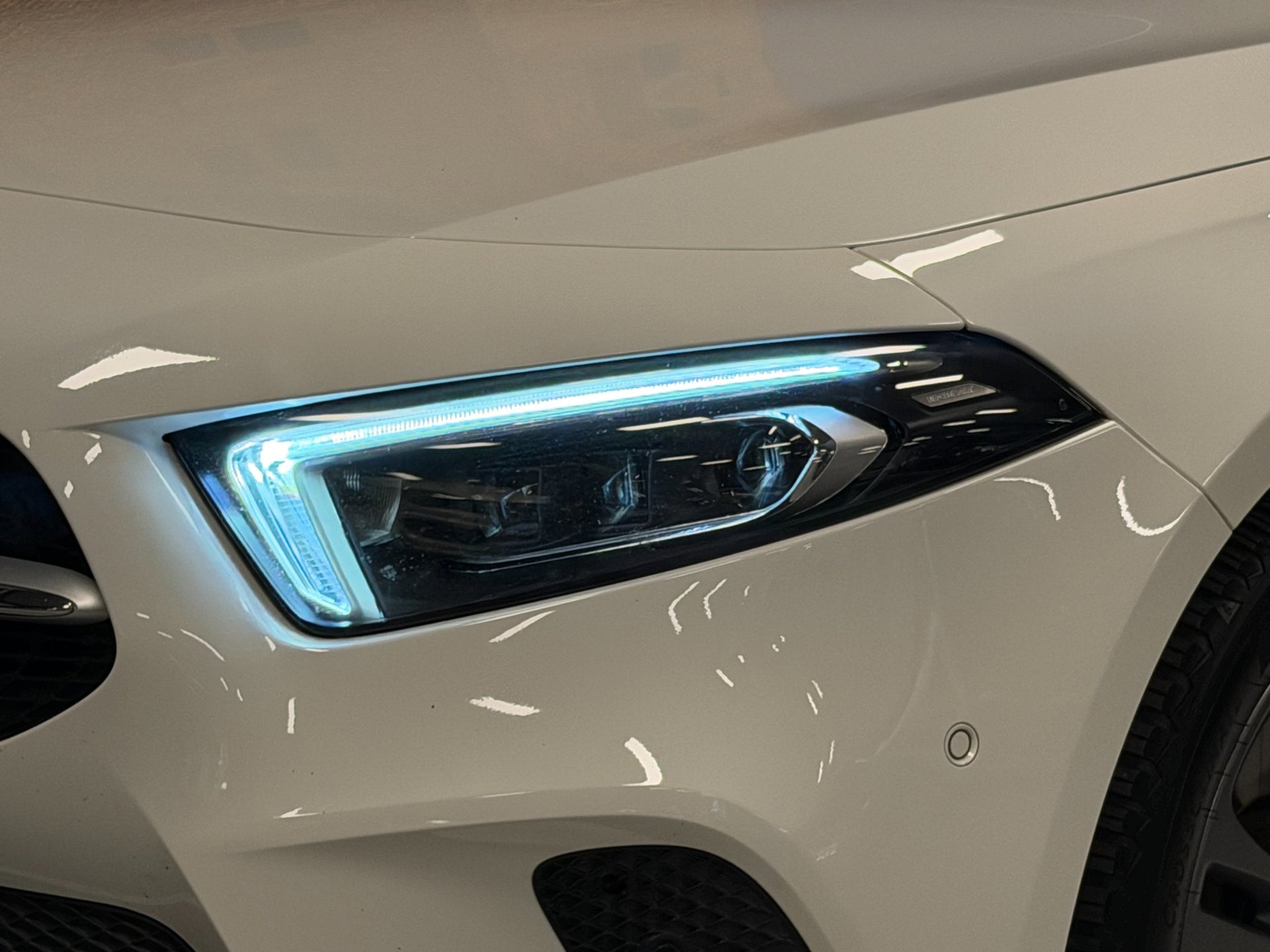 Foto van Mercedes-Benz A 220