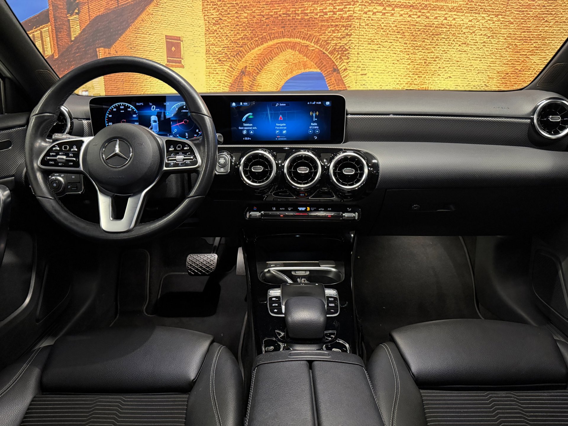 Foto van Mercedes-Benz A 220